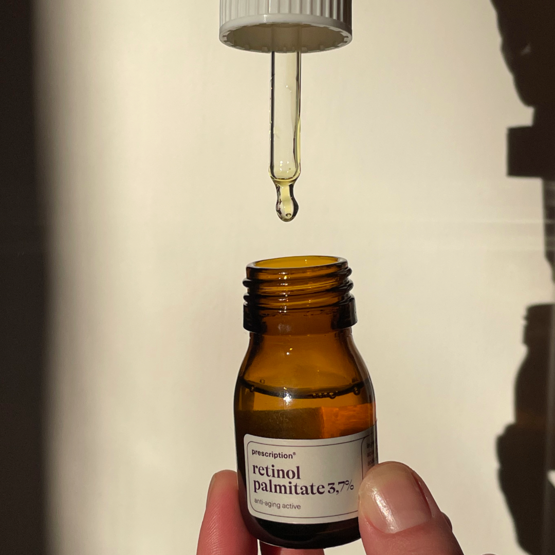 The Power of Retinol Palmitate 3.7% van Prescription.